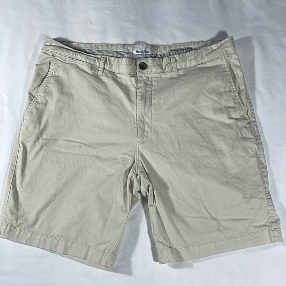 Goodfellow mens beige Every Wear flat front 9" inseam chino shorts - size 38 - Picture 2 of 11